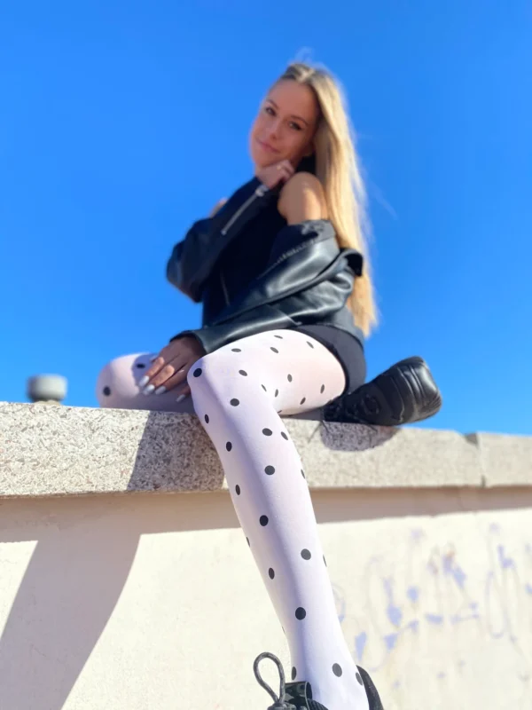 Pantyhose: White with black polka dots