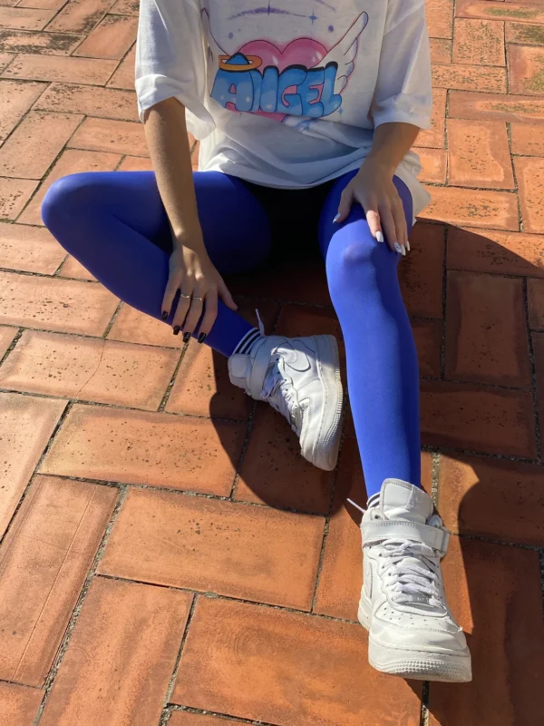 Cobalt blue pantyhose - Image 3