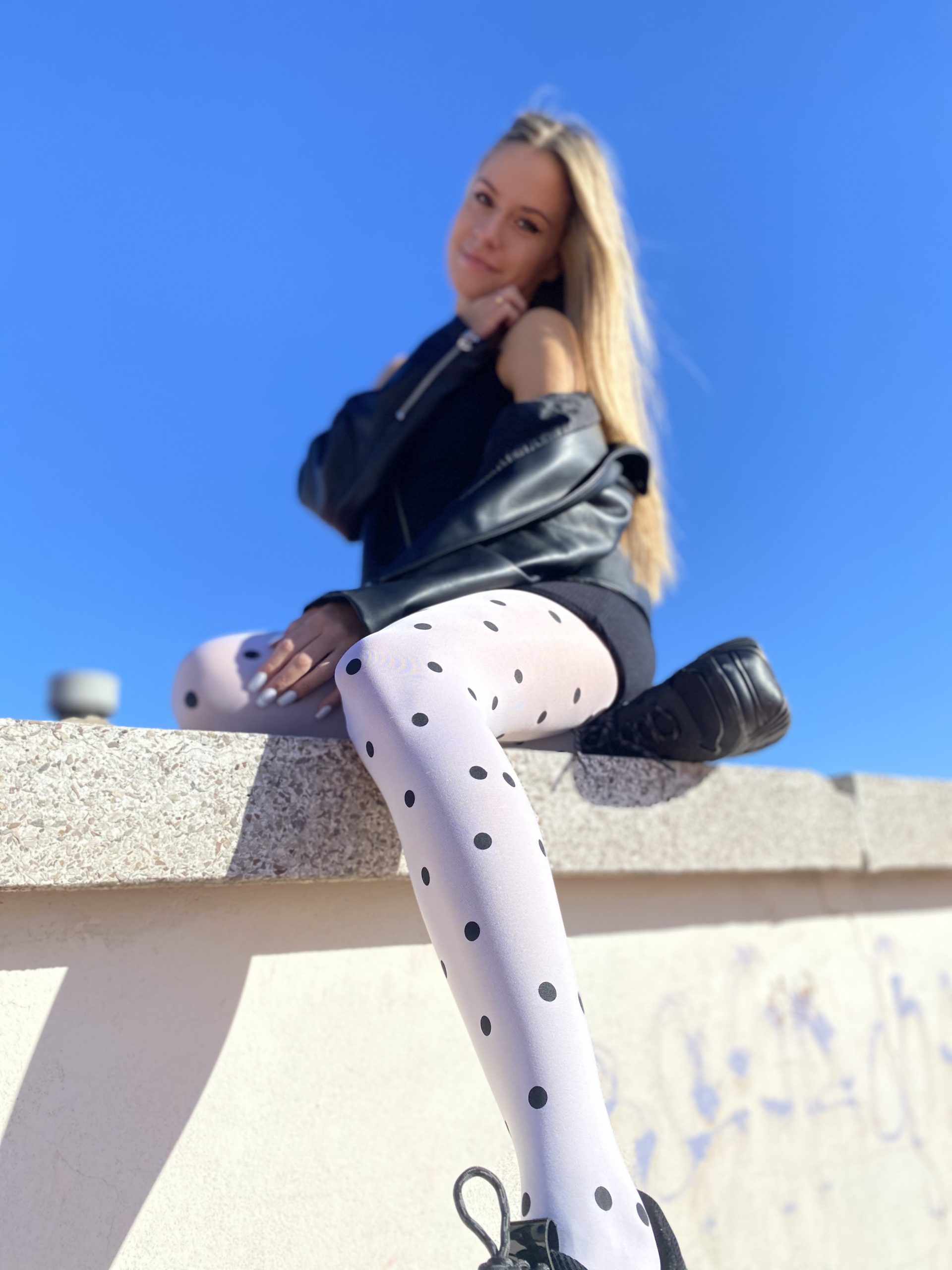 Pantyhose: White with black polka dots - Tattoo Tights