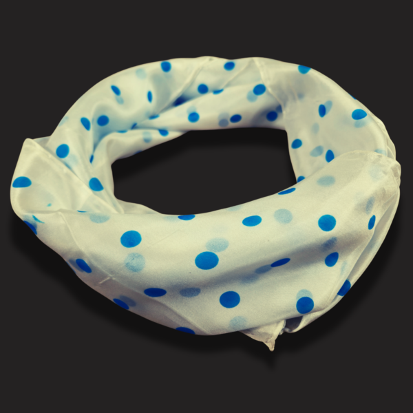 Pañuelo de seda natural con lunares azules - Imagen 3