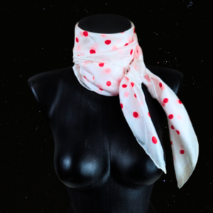 Foulard de seda con lunares rojos