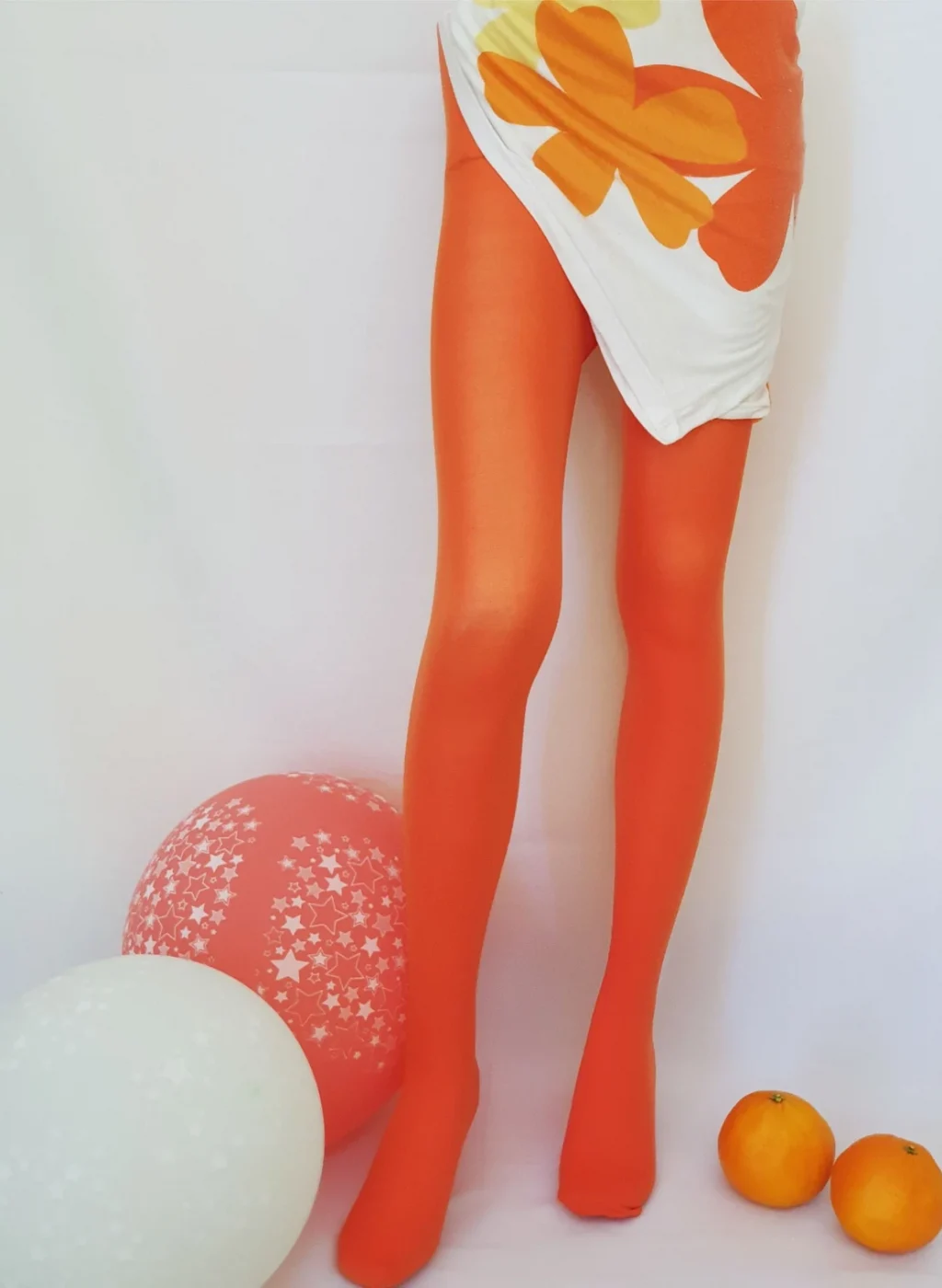 Orange tights 2