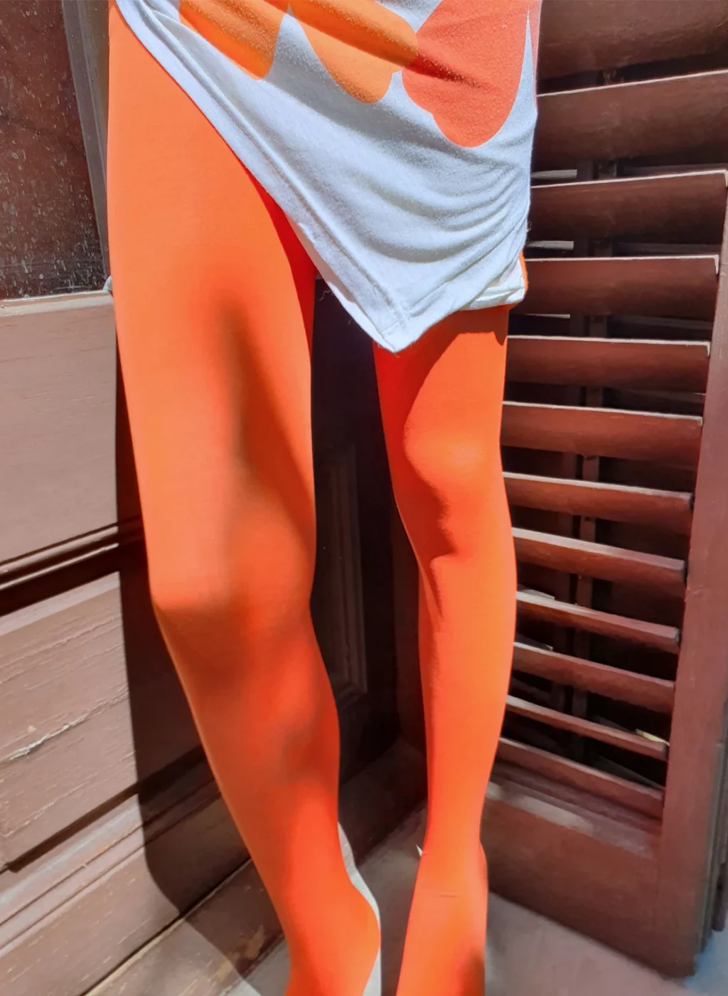 Orange tights 4