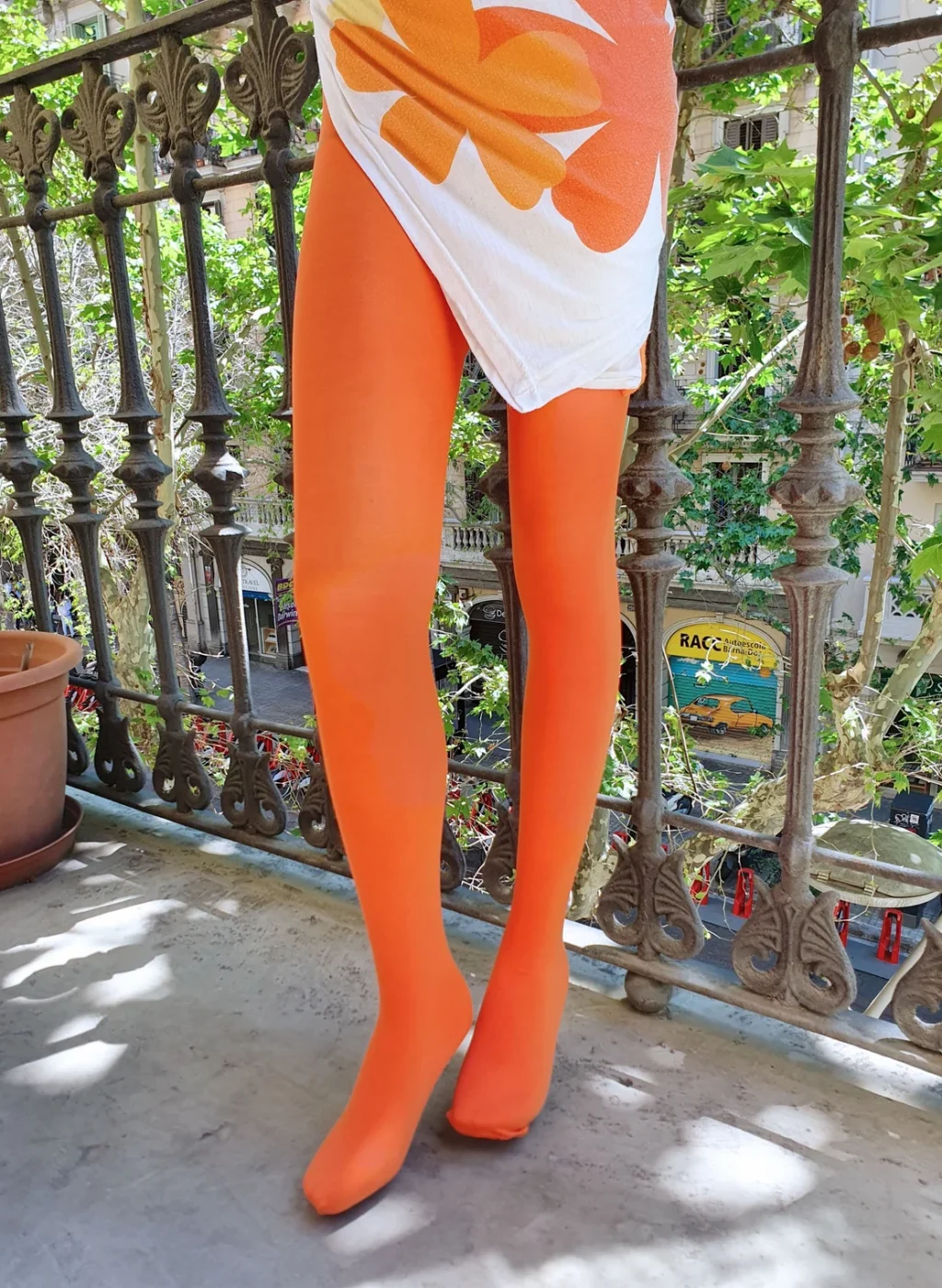 Orange tights 5
