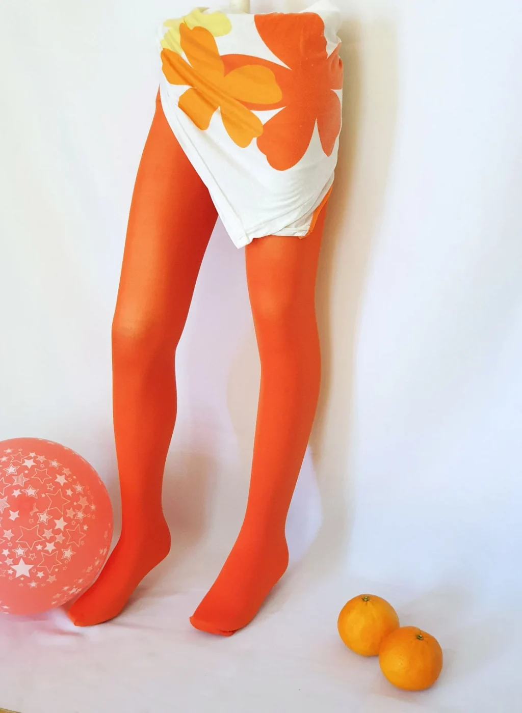 Orange tights 7