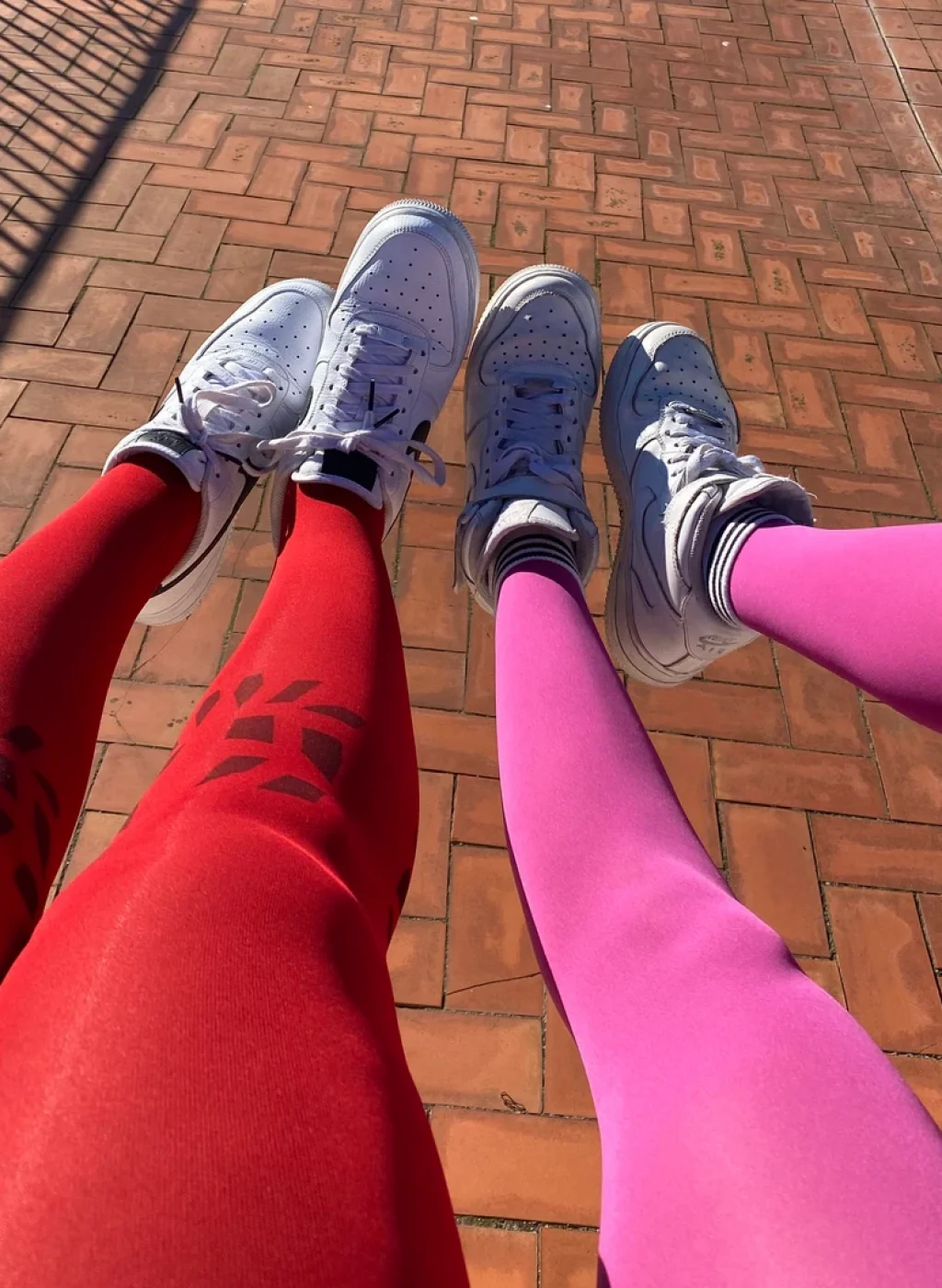 Vibrantly and colored tights 3